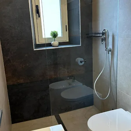 Apartamento Davide's Sardinian Escape - Centro Storico-5min Di Auto Dal Mare *